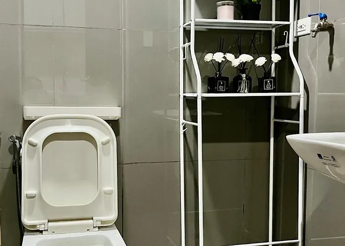 Makati Elegant 1br- Air Residences Near Ayala Apartment *