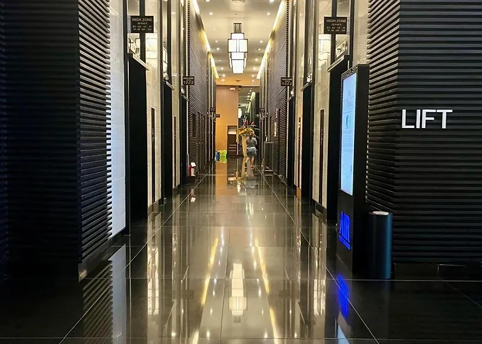 Apartment Makati Elegant 1br- Air Residences Near Ayala *